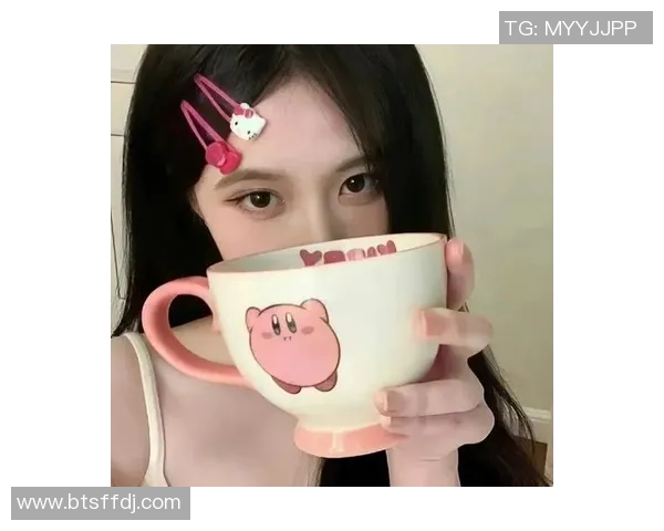 女头足球崛起的时代:探索女性足球运动的魅力与挑战 女头足球崛起的时代:探索女性足球运动的魅力与挑战